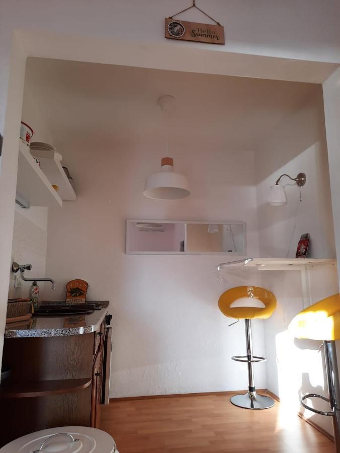 Studio-Appartements Emwey Trogir Zewnętrze zdjęcie