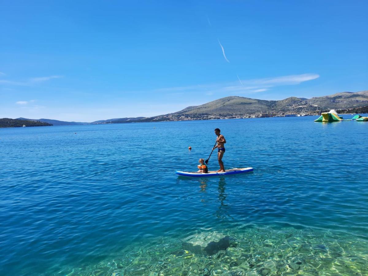 Studio-Appartements Emwey Trogir Zewnętrze zdjęcie