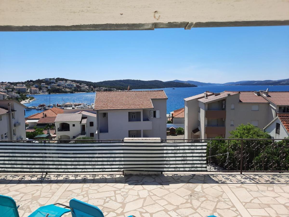 Studio-Appartements Emwey Trogir Zewnętrze zdjęcie