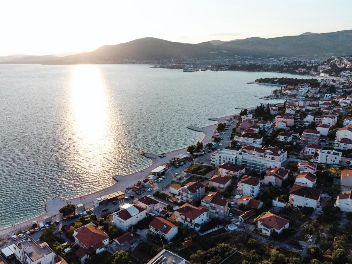 Studio-Appartements Emwey Trogir Zewnętrze zdjęcie
