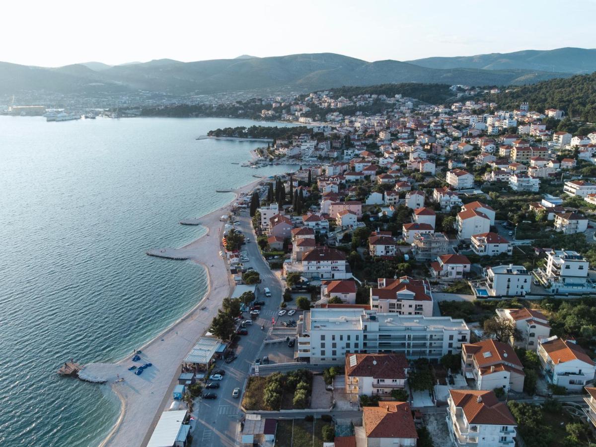 Studio-Appartements Emwey Trogir Zewnętrze zdjęcie